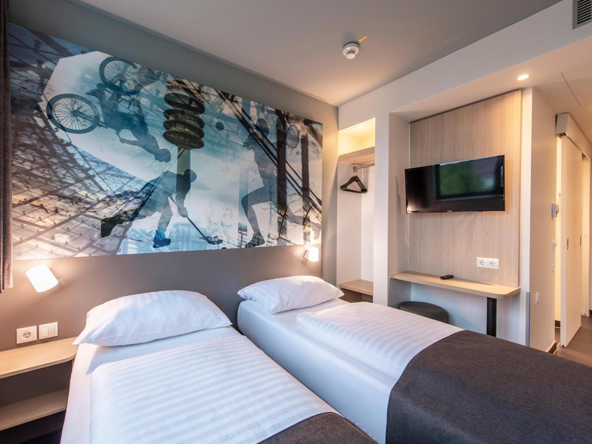 Hotel Muenchen-olympiapark Munich